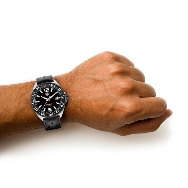TAG Heuer Formula 1 Date