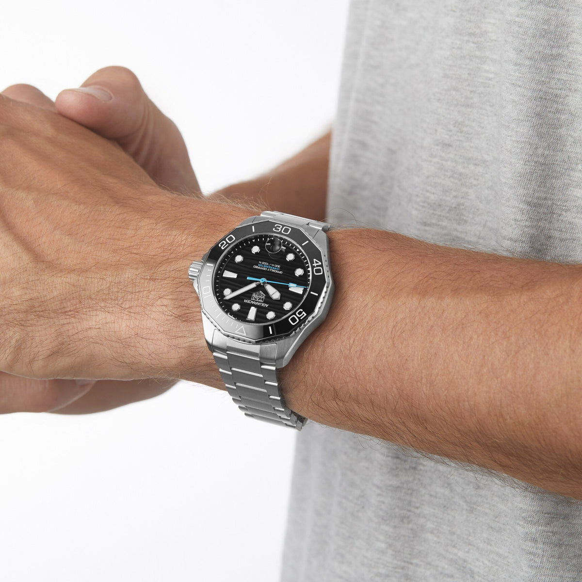 TAG Heuer Aquaracer Professional 300 Date