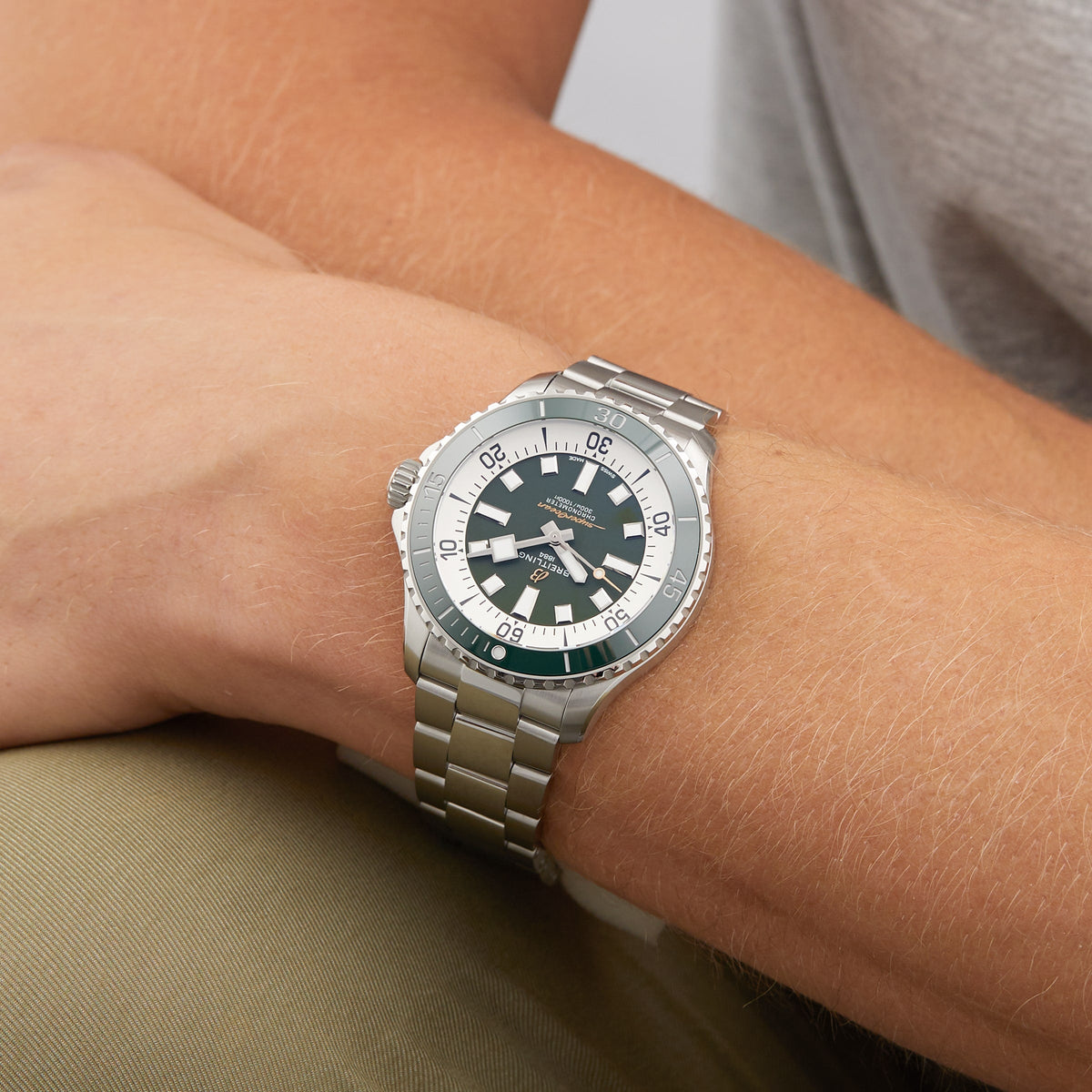 Breitling Superocean Automatic 44