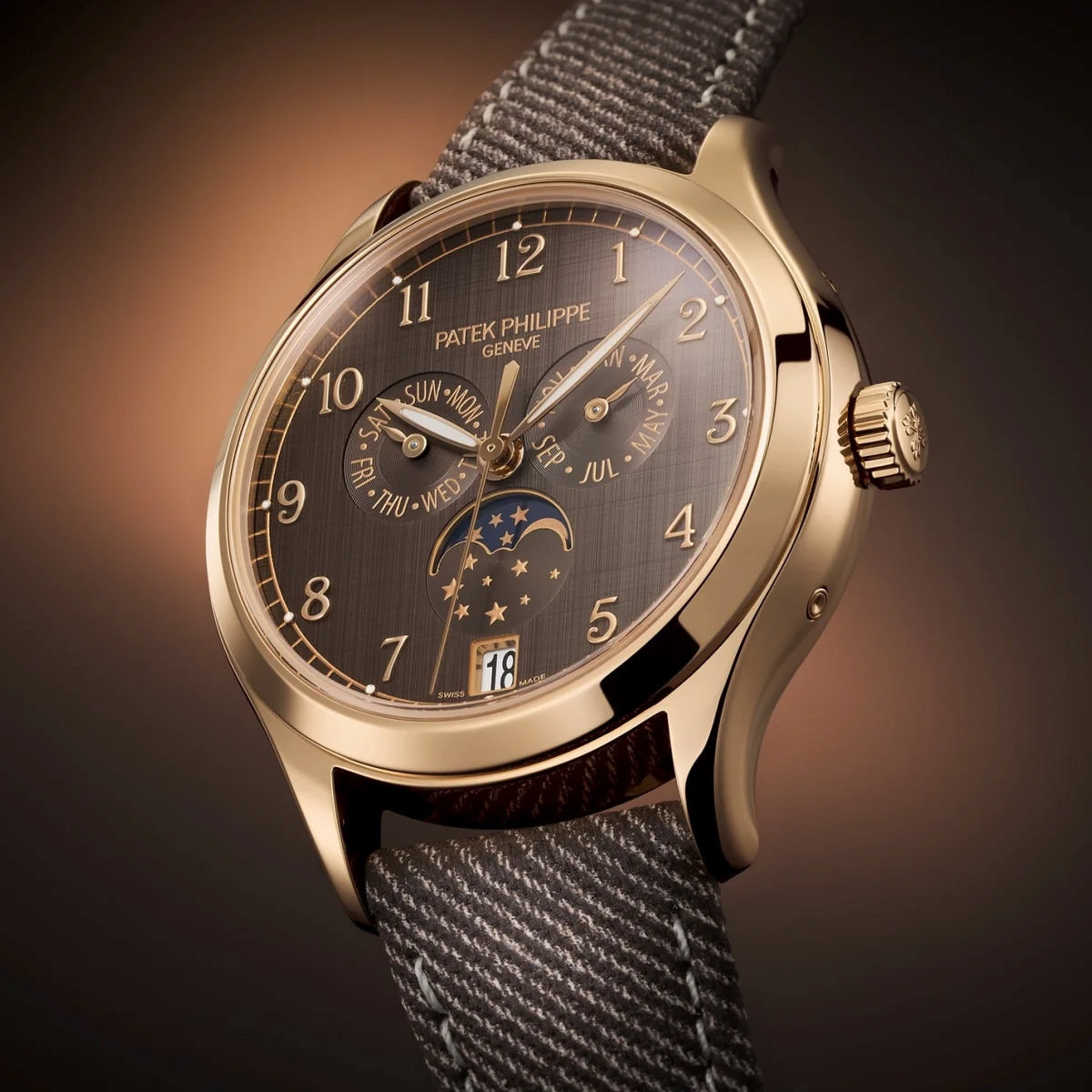 Patek Philippe Complications 4946R-001