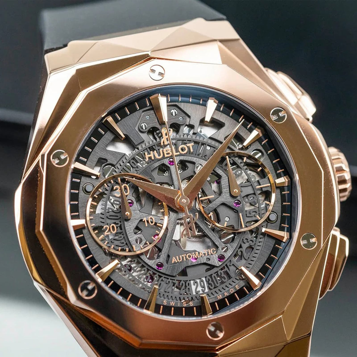 Hublot Classic Fusion Aerofusion King Gold