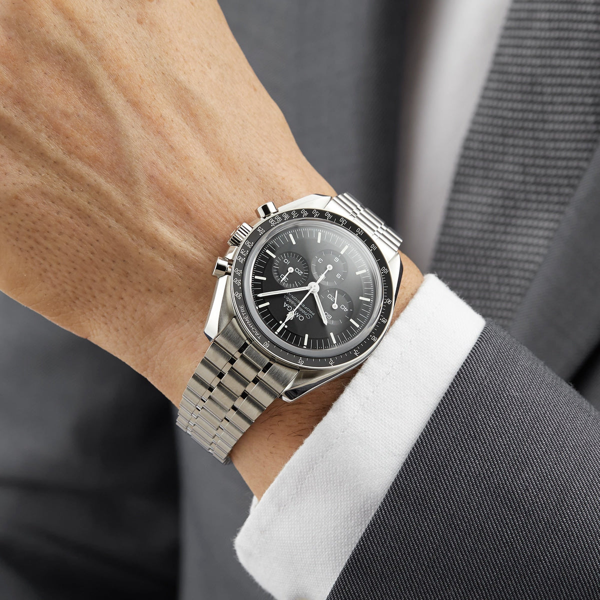 Omega Speedmaster Moonwatch Professional