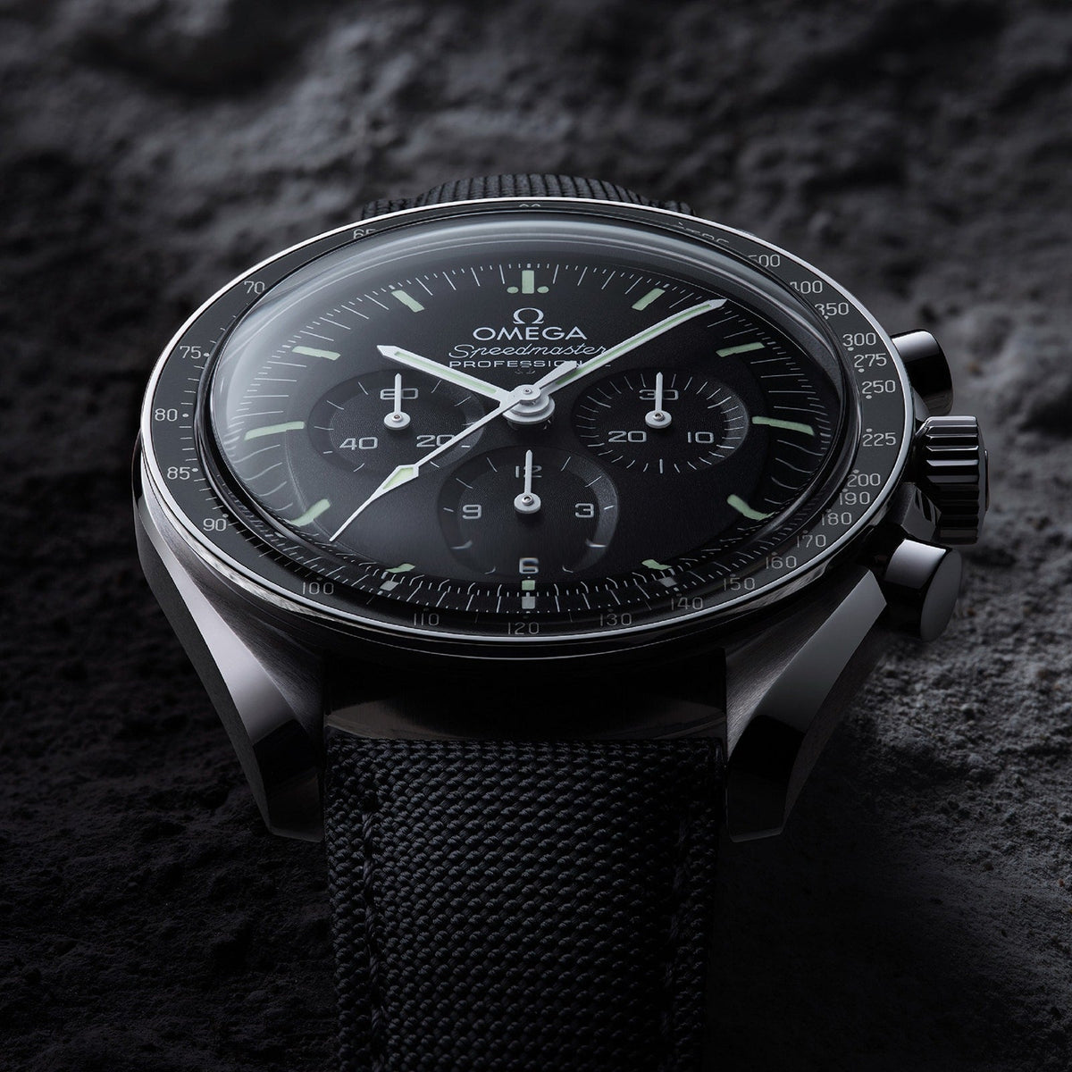 Omega Speedmaster Moonwatch Professional