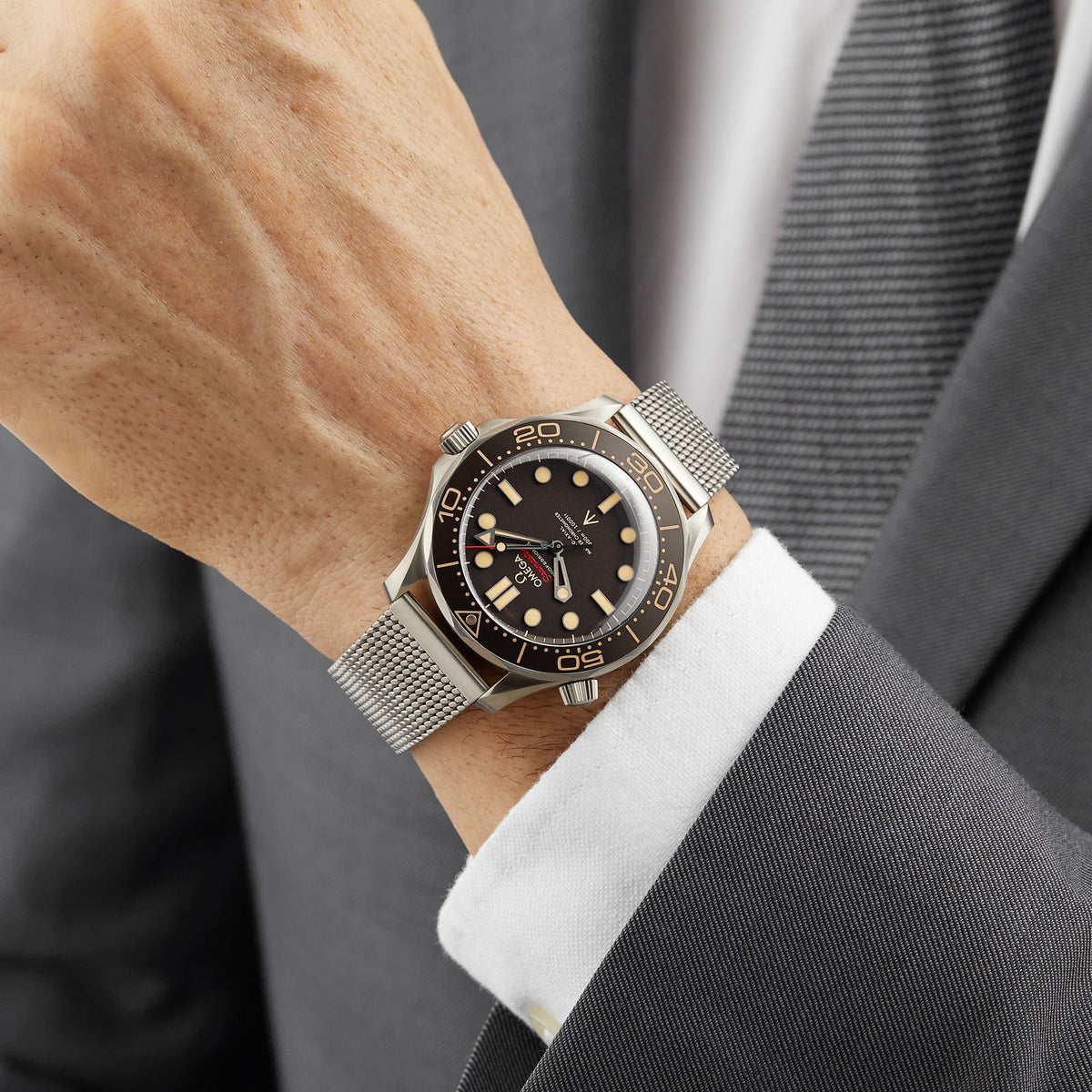 Omega Seamaster Diver 300M James Bond 007 Edition