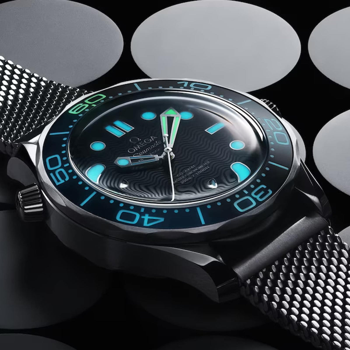 Omega Seamaster Diver 300M James Bond 007 60th Anniversary