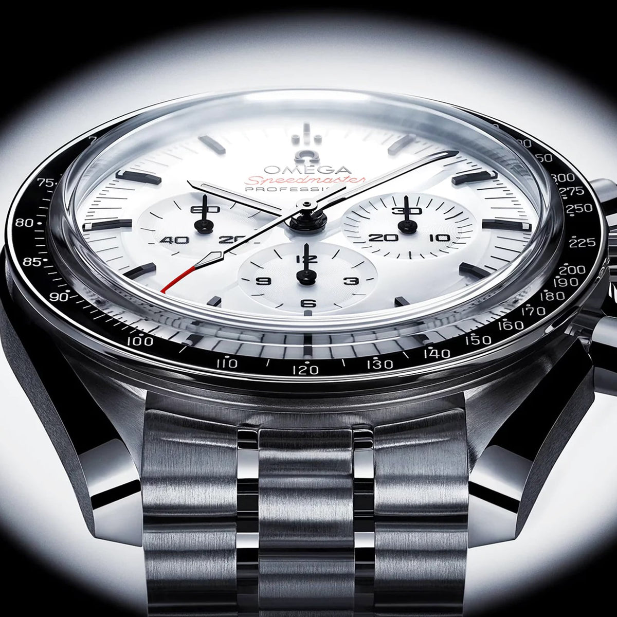 Omega Speedmaster Moonwatch Professional