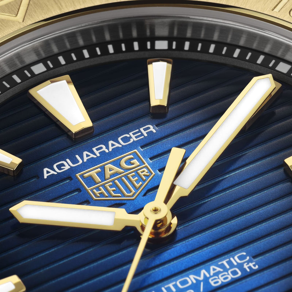 TAG Heuer Aquaracer Professional 200 Date