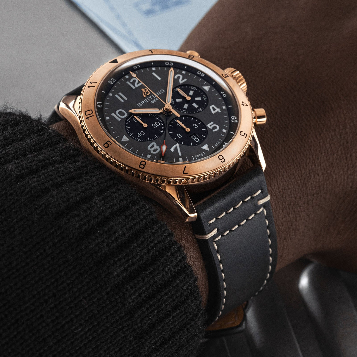 Breitling Super AVI B04 Chronograph GMT 46 P-51 Mustang