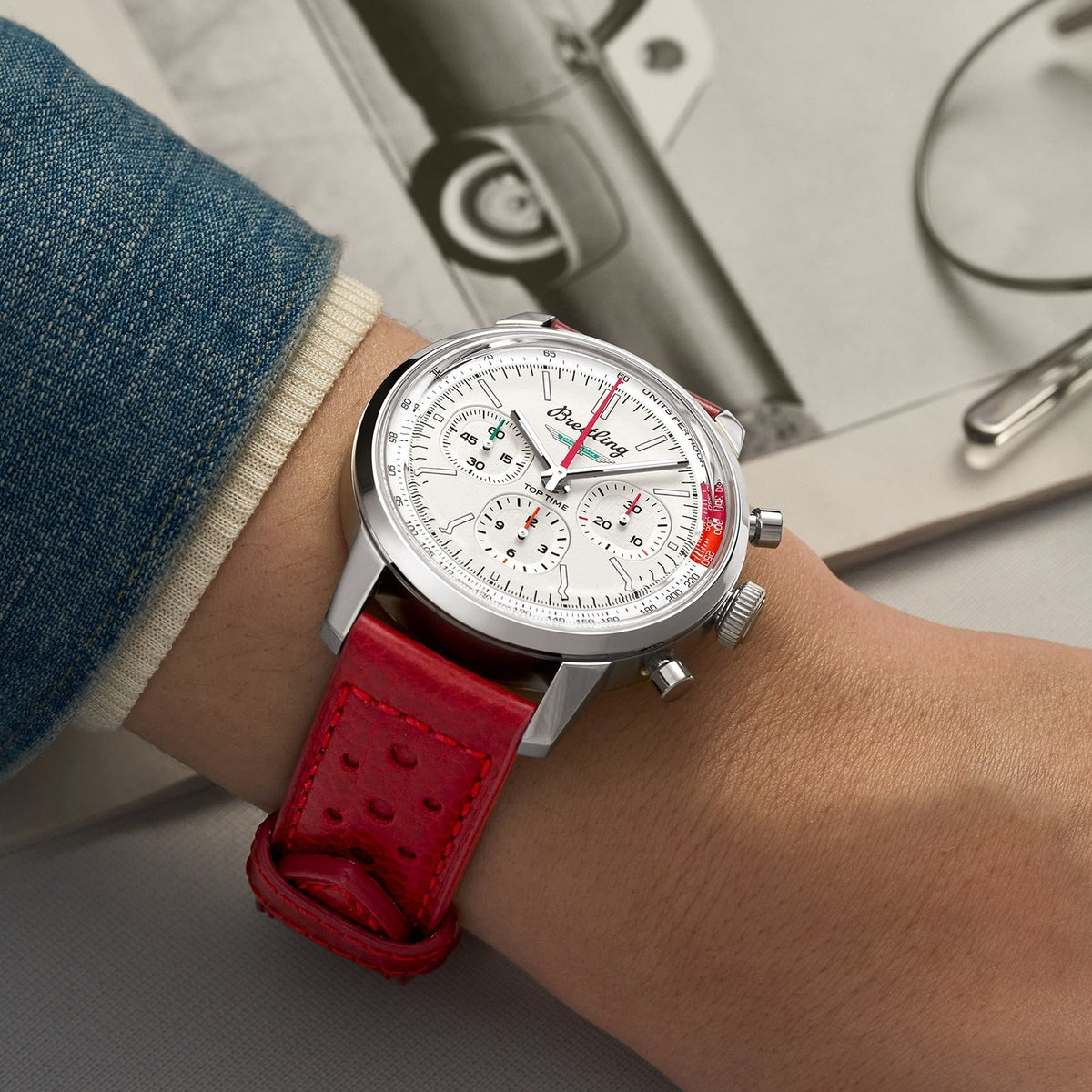 Breitling Top Time B01 Ford Thunderbird