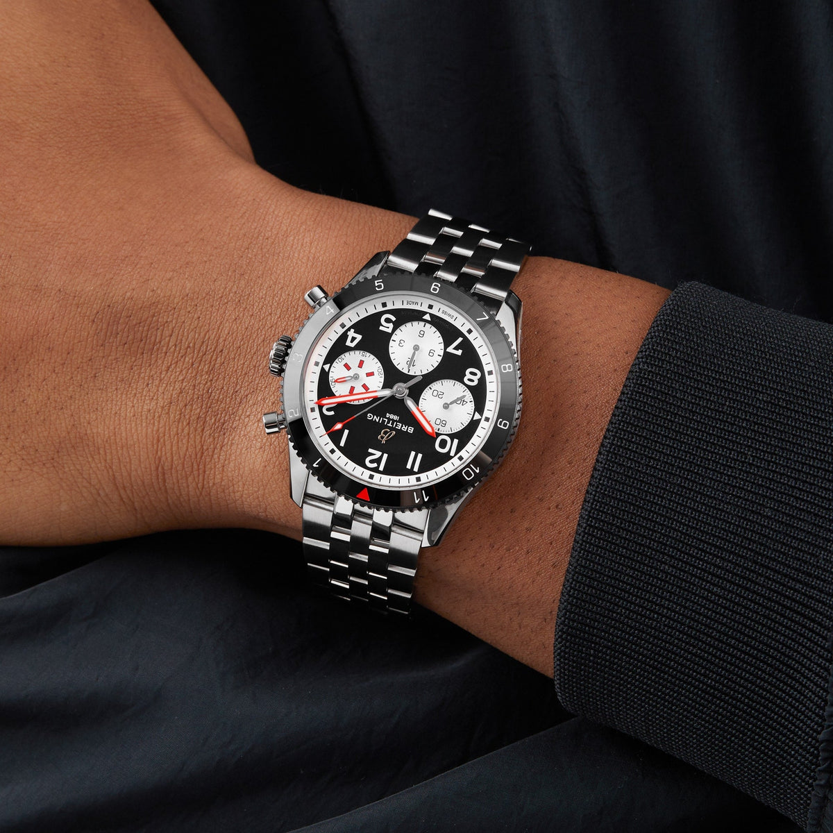 Breitling Classic AVI Chronograph 42 Mosquito