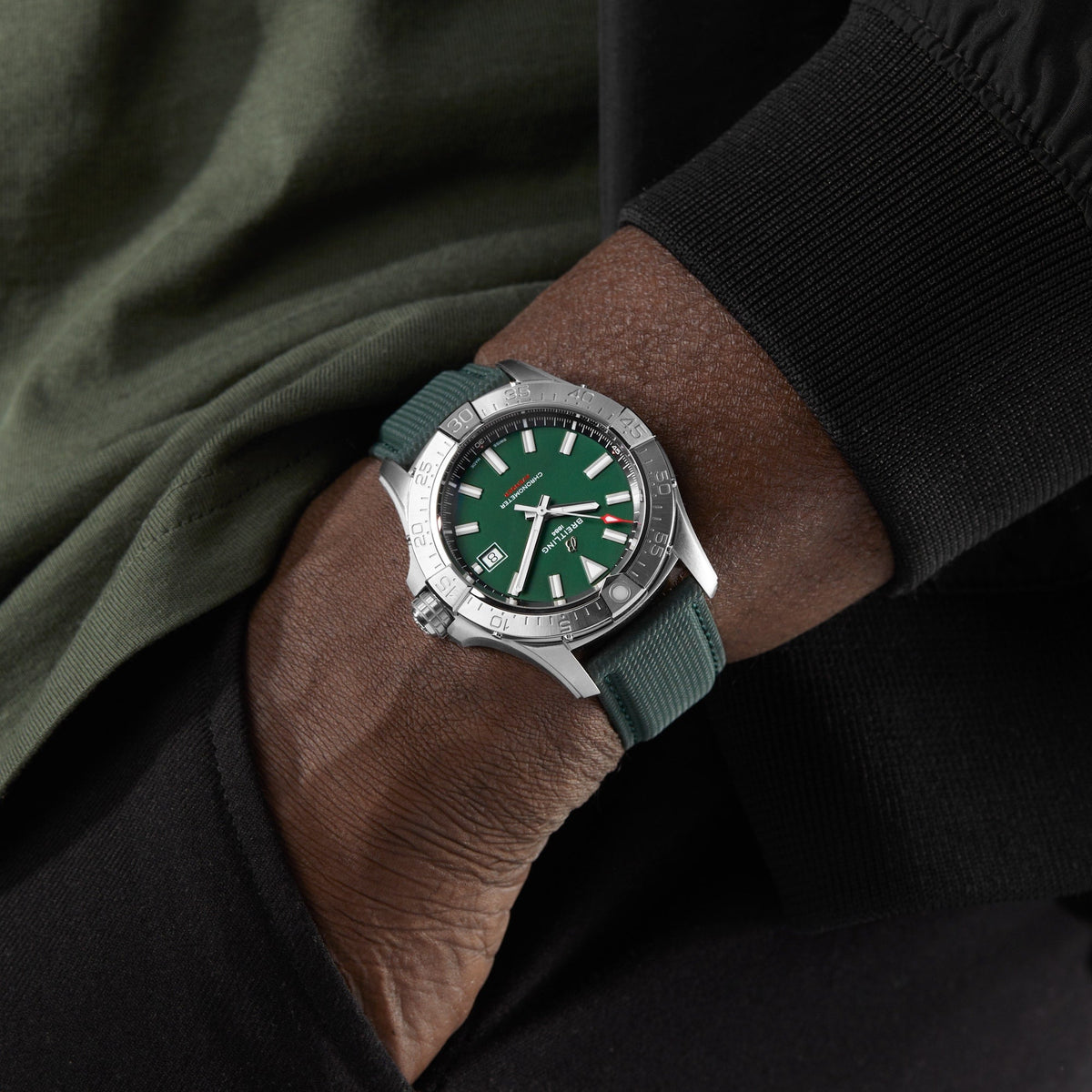 Breitling Avenger Automatic 42