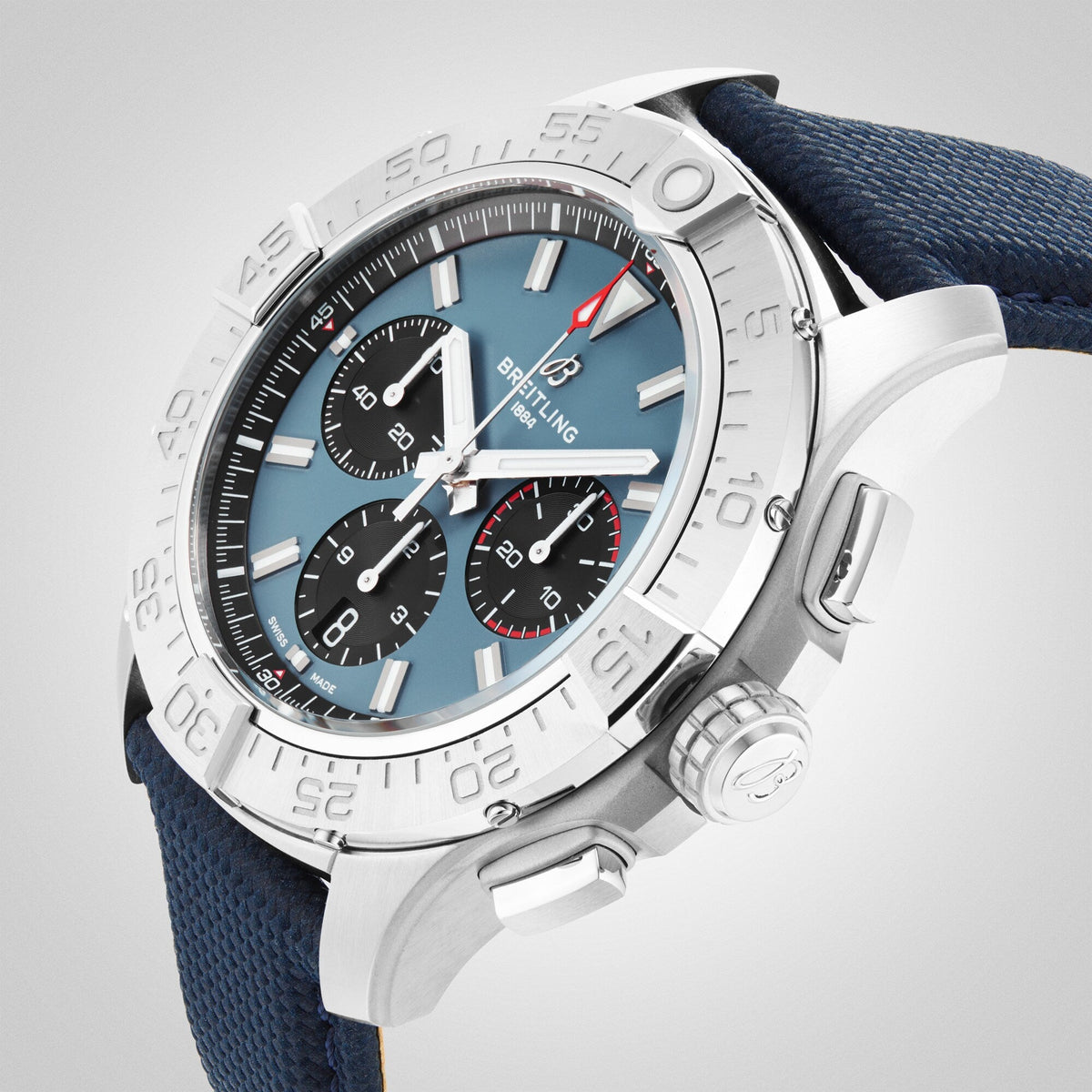 Breitling Avenger B01 Chronograph 44