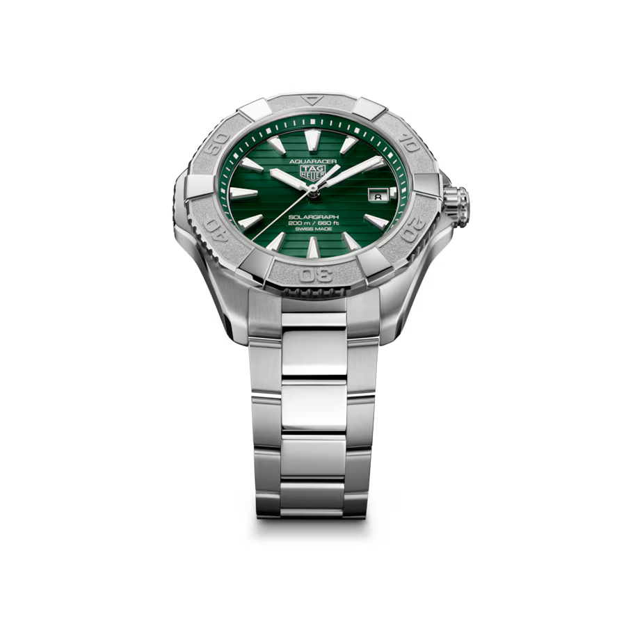 TAG Heuer Aquaracer Professional 200 Solargraph